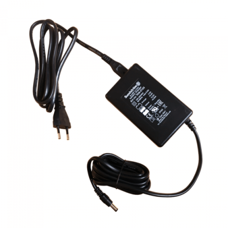 R06-0103_001 Batteriladdare Sundström SR500
